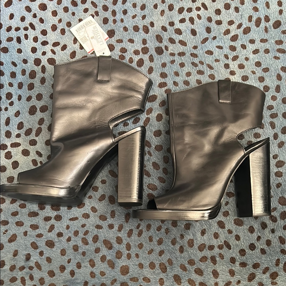 NWT Bad A$$ Women's Heeled peep-toe Boots